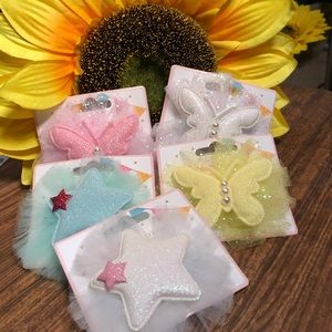 D’bello hair clips